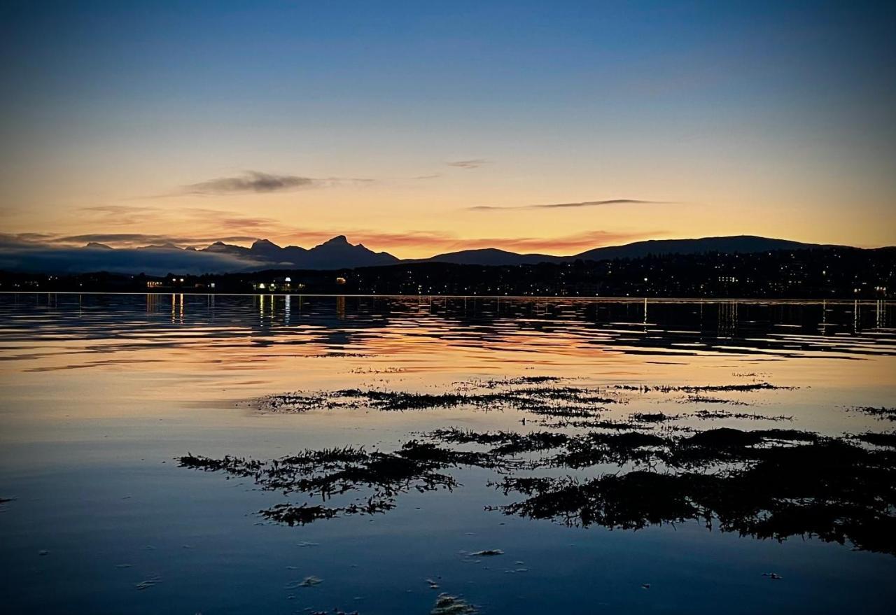 Apartment Close To The City, Ocean And Mountains -tromso *